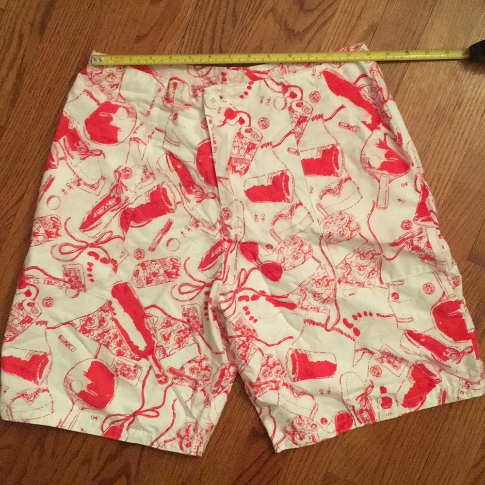 Lilly Pulitzer Spin the Bottle Bermuda Short 2/4